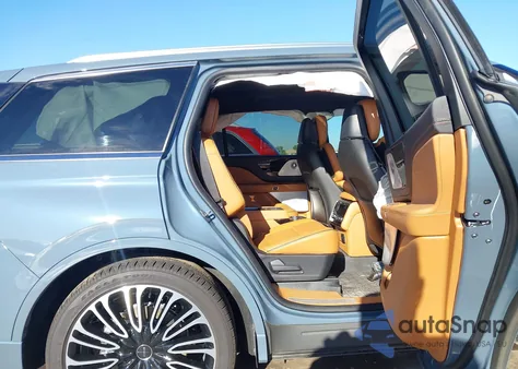 2025 Lincoln Aviator Black Label из США, поврежденный, VIN 5LM5J9XC0SGL08375